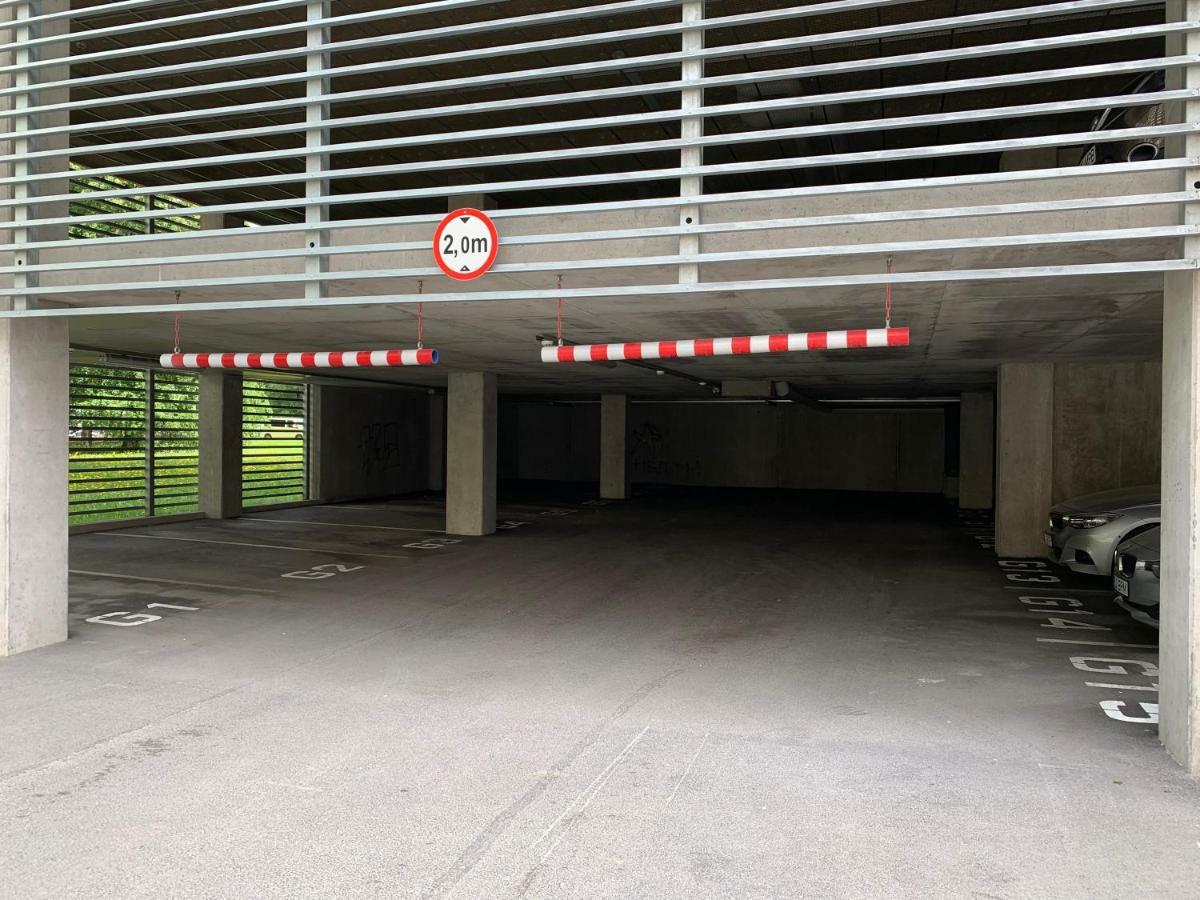 Appartamento Orange Sipelga Balcony & Free Parking Reval Esterno foto
